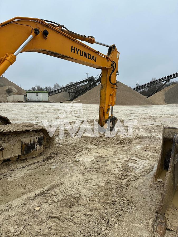 D'occasion Pelle sur chenille Hyundai Robex R320 LC7