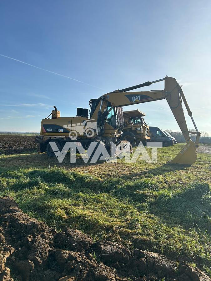Used Caterpillar M322D VAH