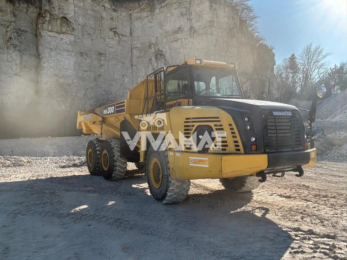 Used 2022 Komatsu HM300-5