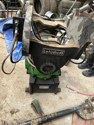 D'occasion Tête rotative TR150 Rototilt 07/2018 montée avec platine VERACHTERT CW20S-H.4.N.