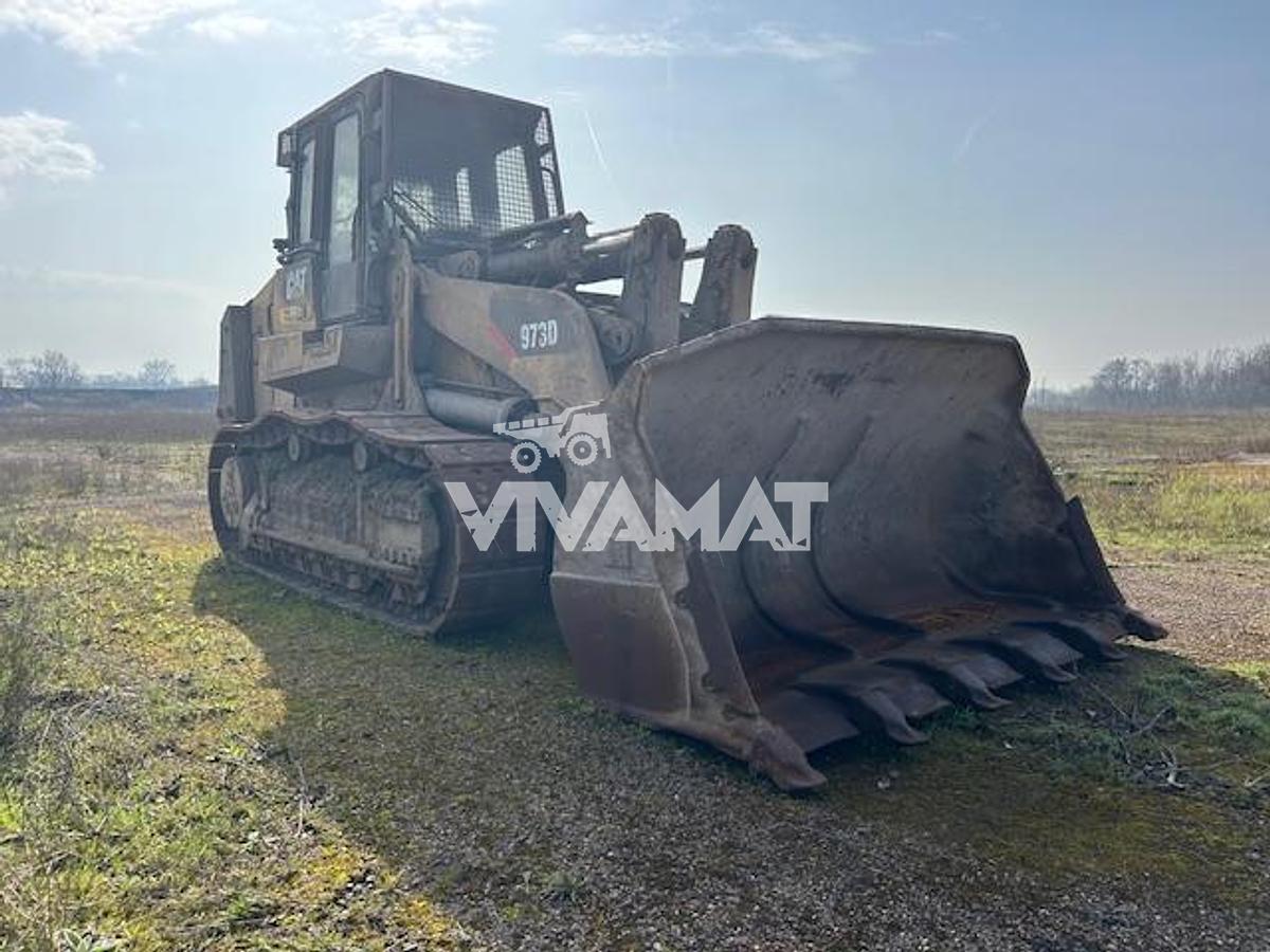 Used 2013 CATERPILLAR 973D