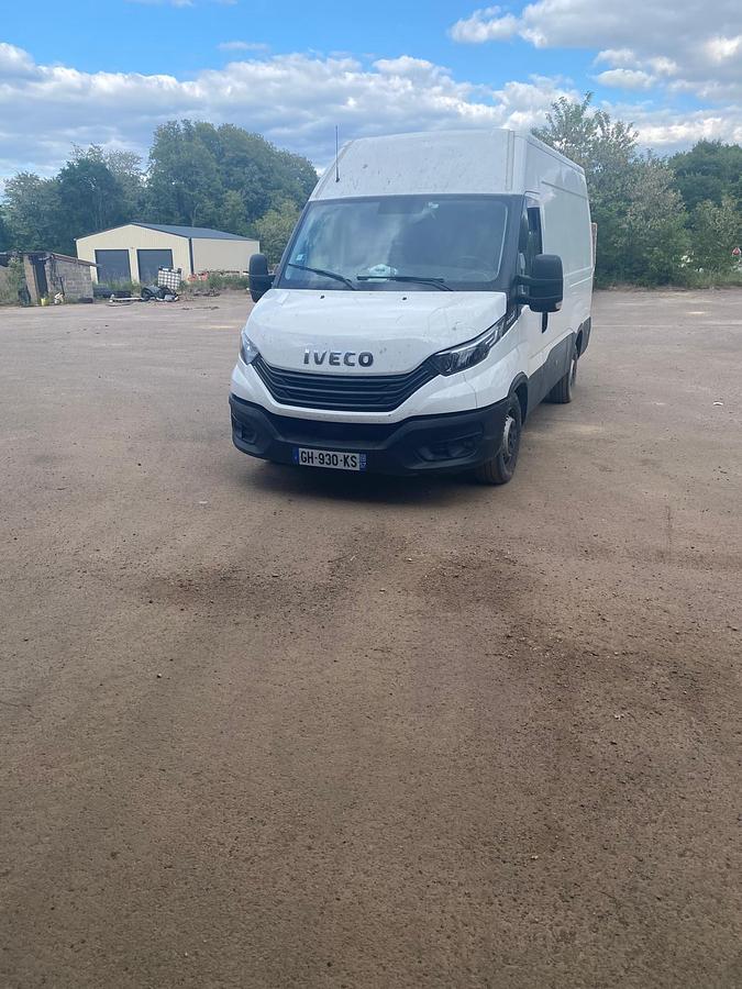 Used IVECO DAILY