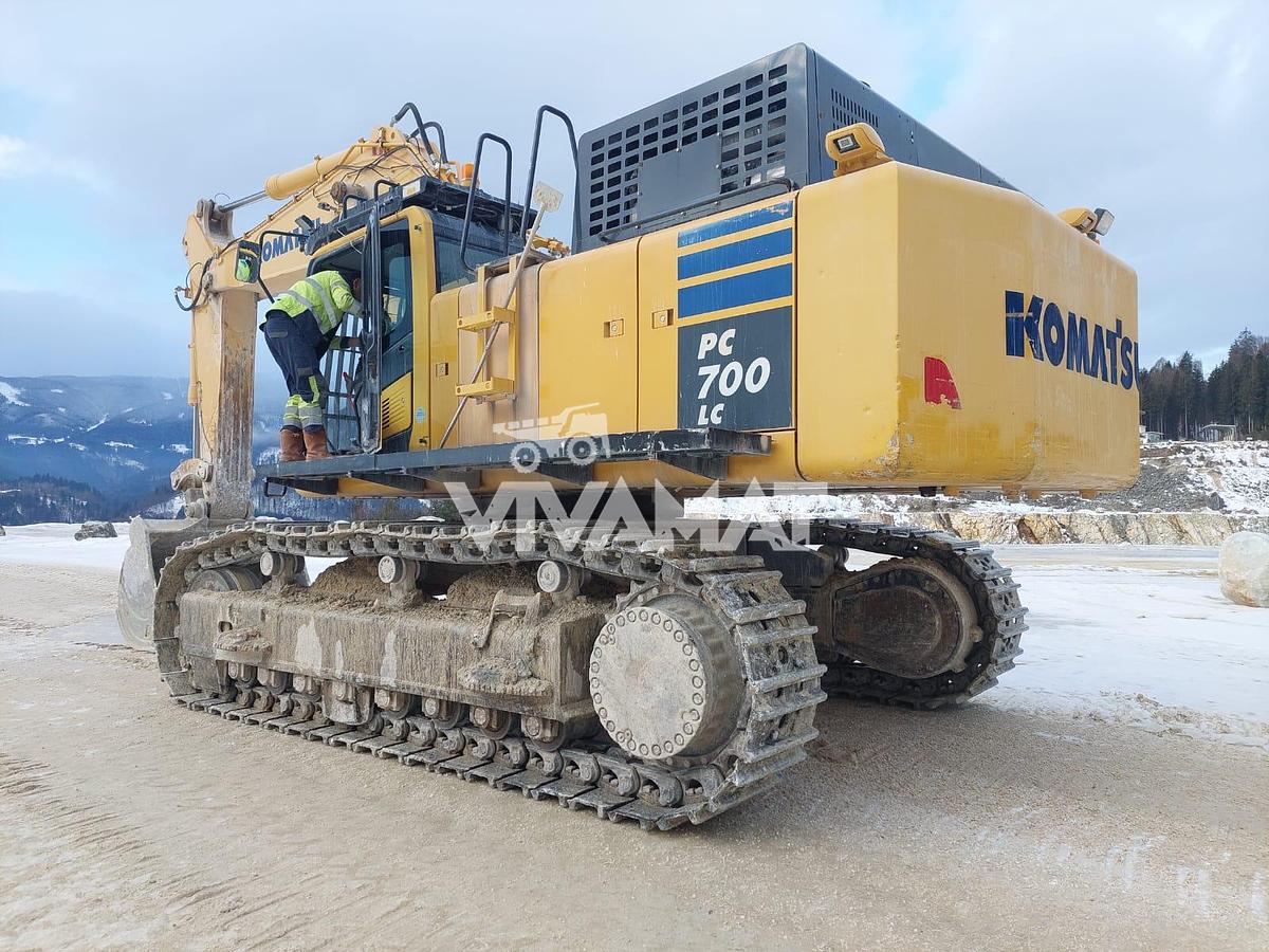 Used 2017 Komatsu PC700LC-11