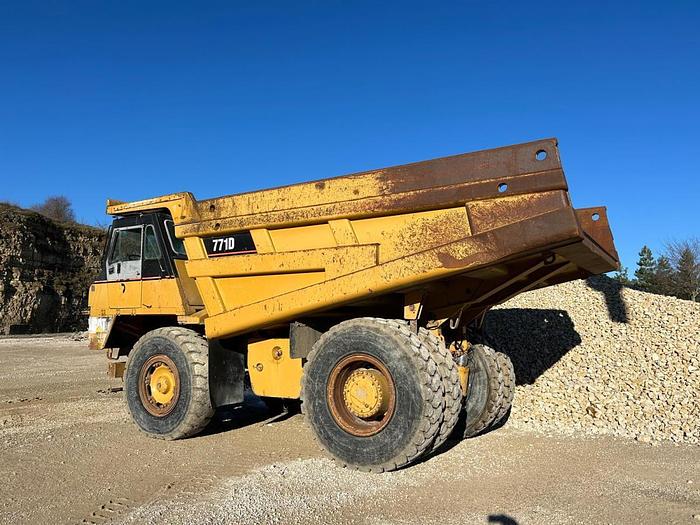 D'occasion Caterpillar 771D