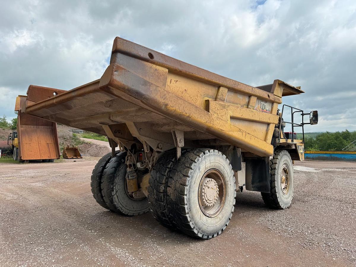 D'occasion Tombereau rigide CAT 771D 2002 34700hrs