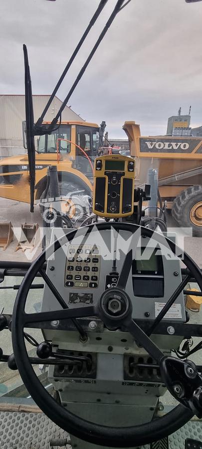 Used 2008 New Holland F 106.6