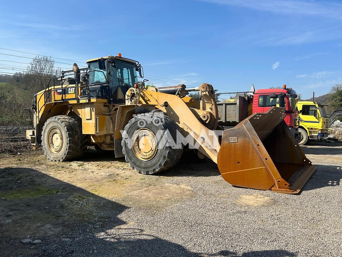 Used 2015 CATERPILLAR 988K