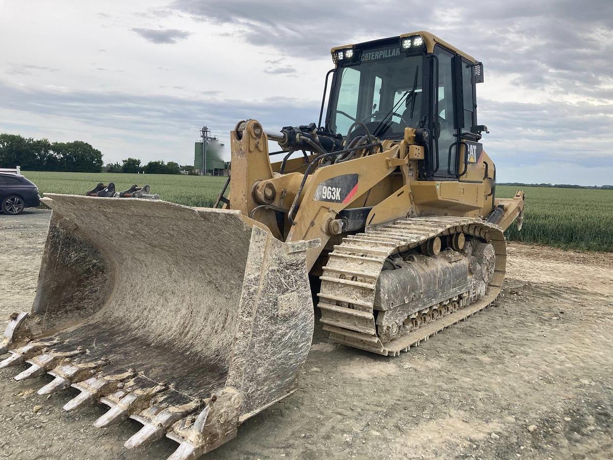 Used 2016 Caterpillar 963K