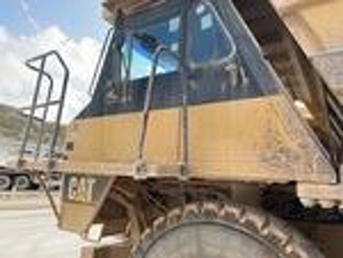 D'occasion Caterpillar 771D