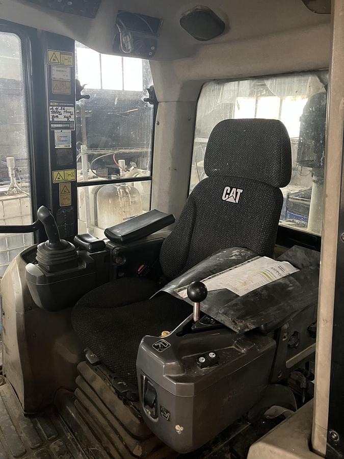 Used 2008 Caterpillar 963D