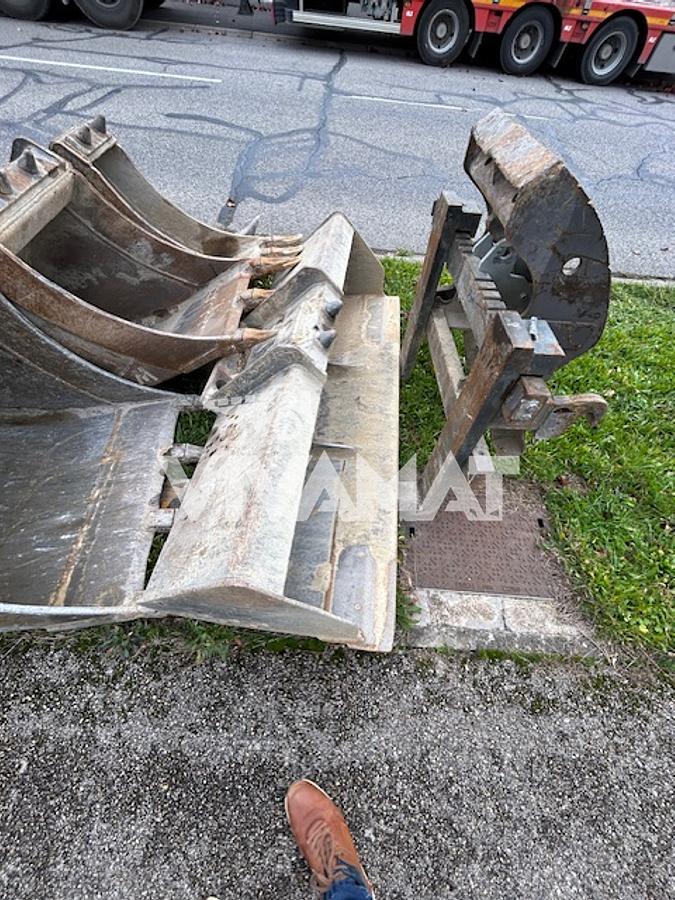 D'occasion Mecalac 12MXT