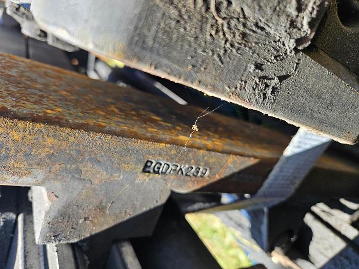 D'occasion Pince à Fourches - Déplacement latéral Silver Line by BOLZONI Modèle LC22 H6A-EU