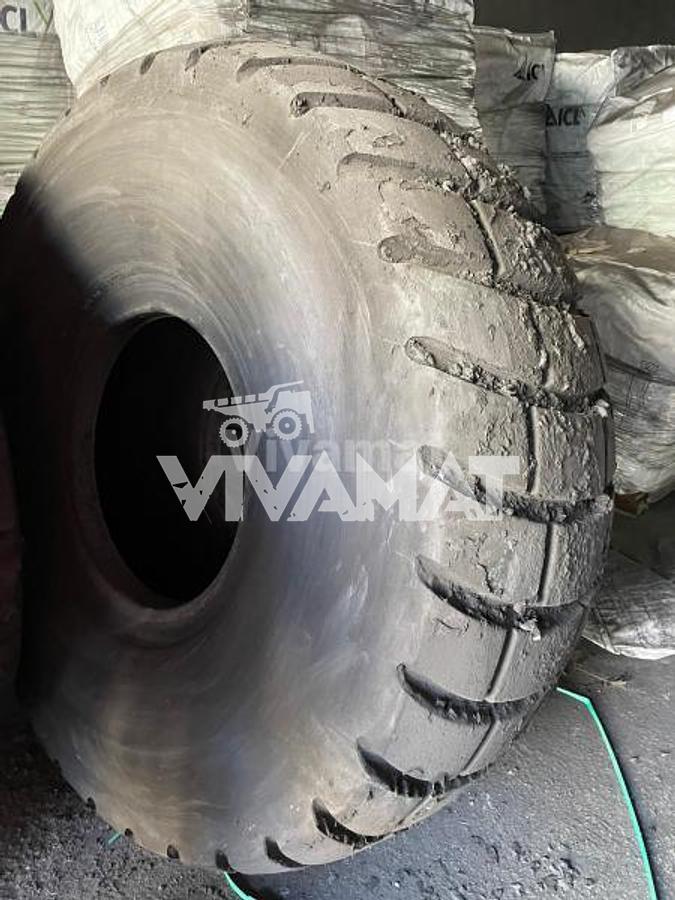 D'occasion PNEU RECHAPPE OK à 60%