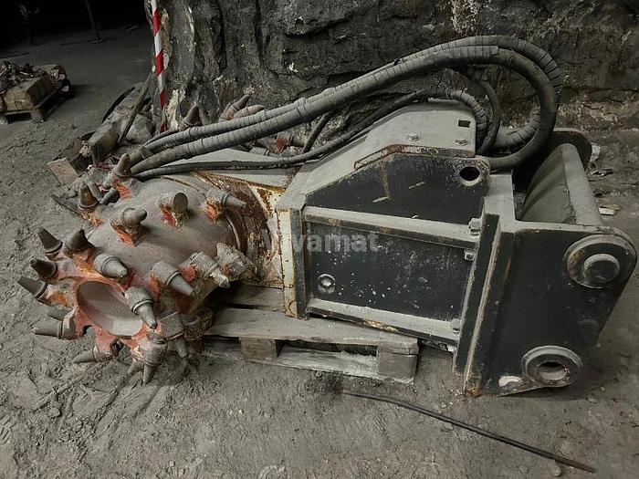 D'occasion SANDVIK MA720 avec Attache pour Liebherr 944
