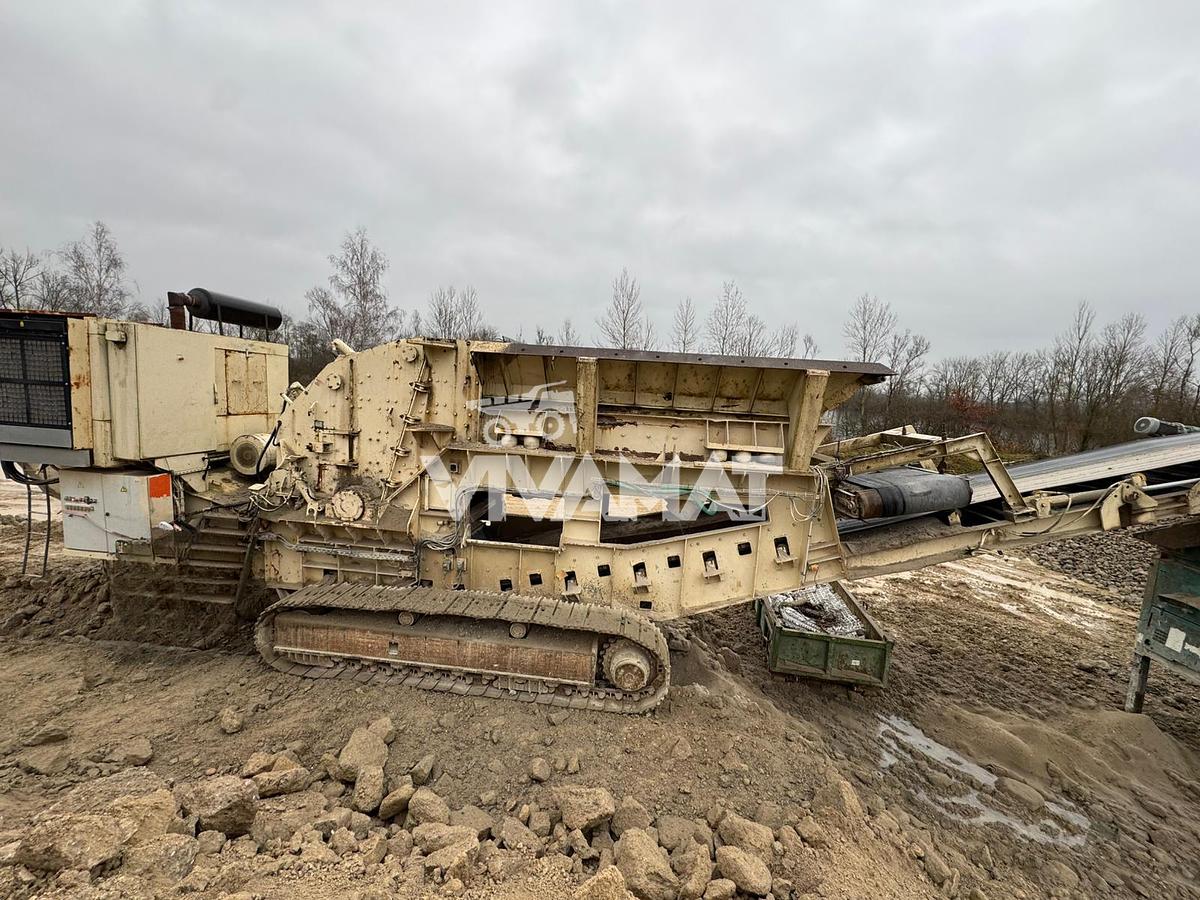 D'occasion Concasseur percuteur PY CH132 année 2001