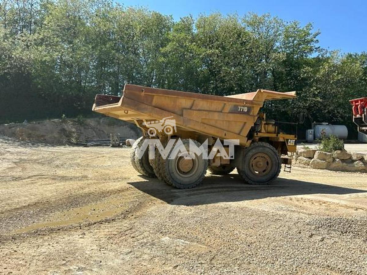 Used Caterpillar 771D