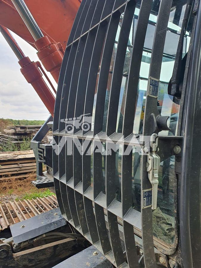 Used 2021 Hitachi ZX135US-6