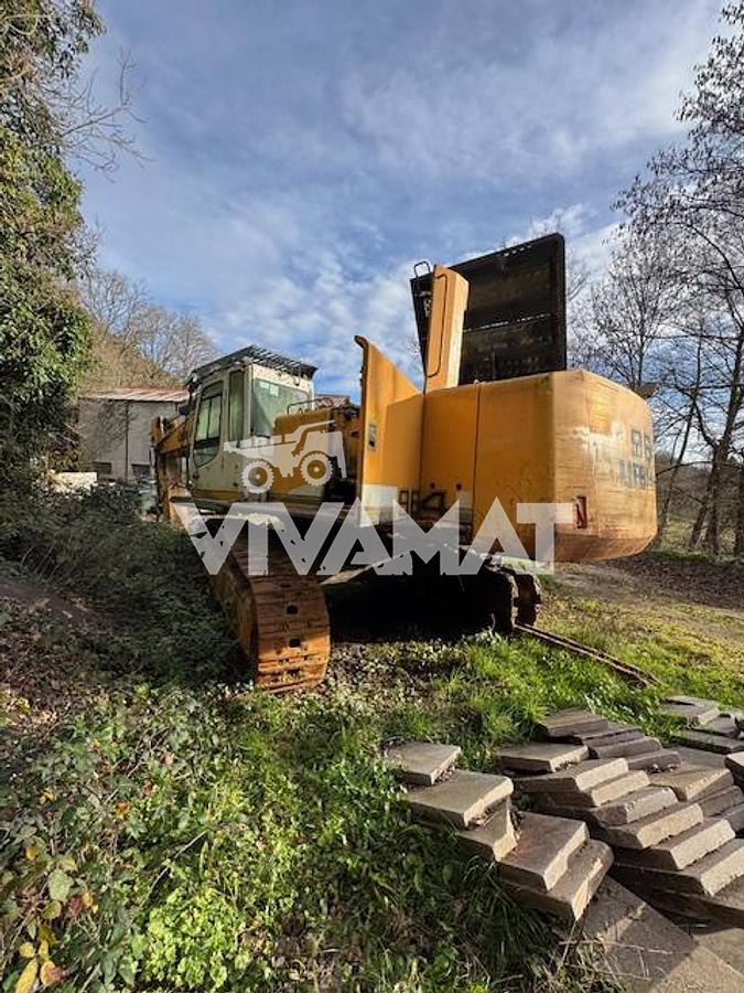 Used 2013 LIEBHERR R964 HDSL for PARTS