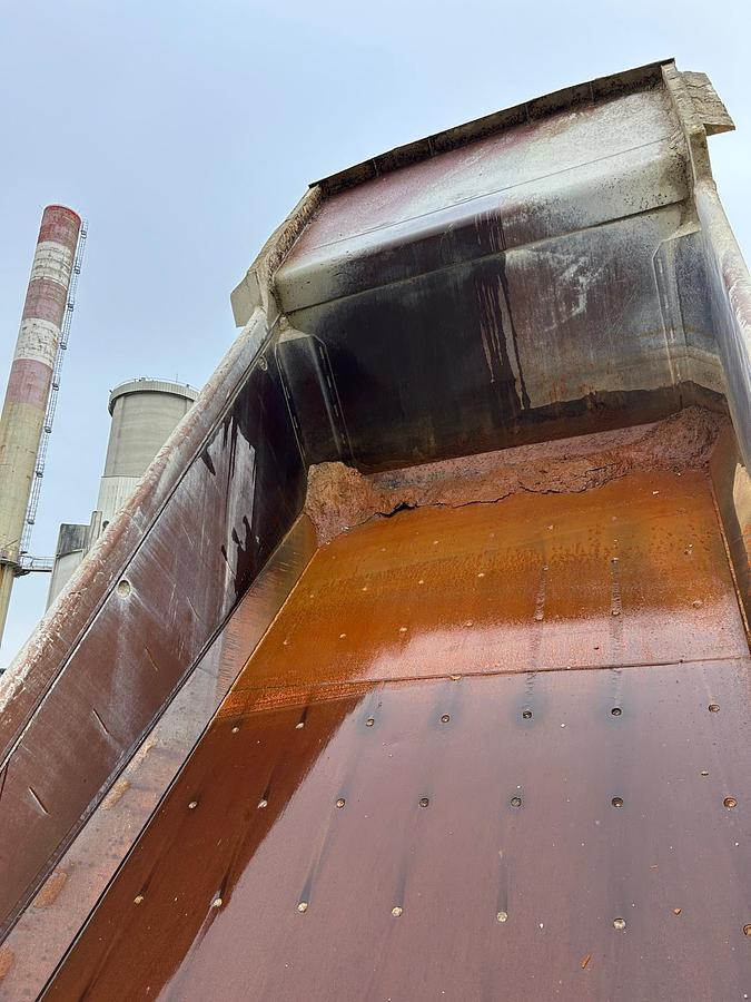 Used 2009 Caterpillar 775F