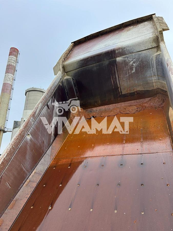 Used 2009 Caterpillar 775F