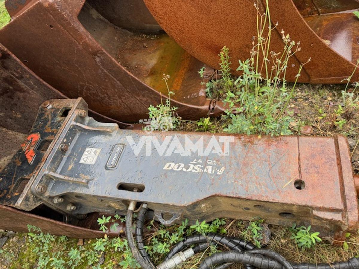 D'occasion Marteau DOOSAN HB08 pour pelle de 6-10t très peu utilisé