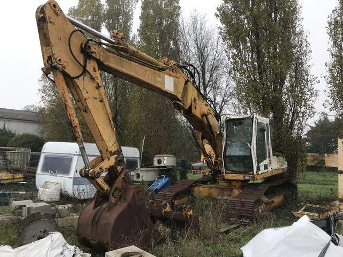 D'occasion 1994 LIEBHERR R912