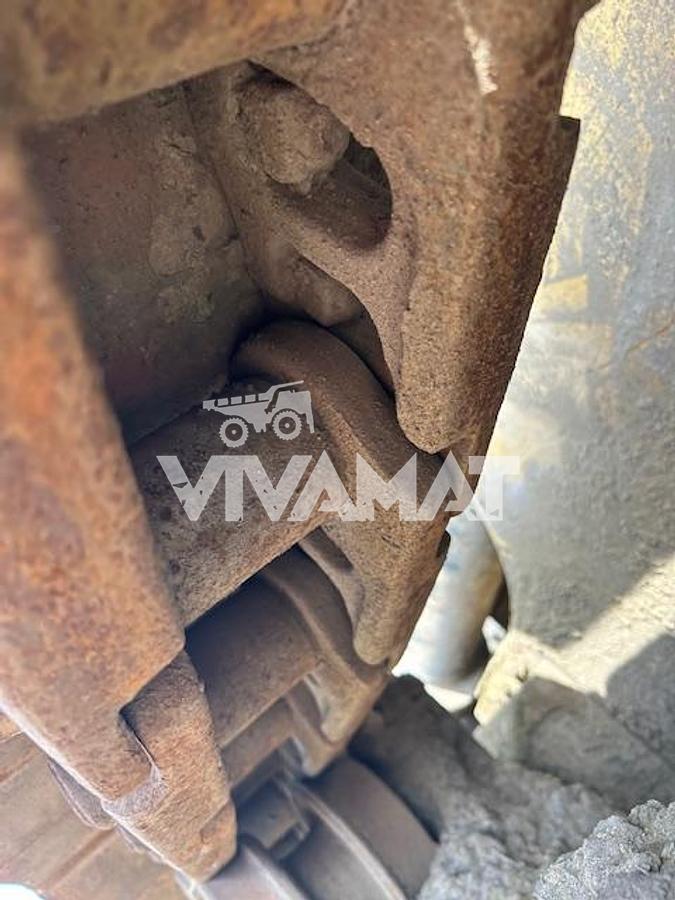 Used 2013 CATERPILLAR 973D