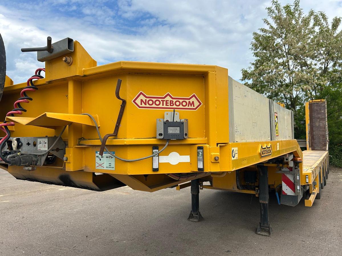 D'occasion Porte engin 2017 NooteBoom