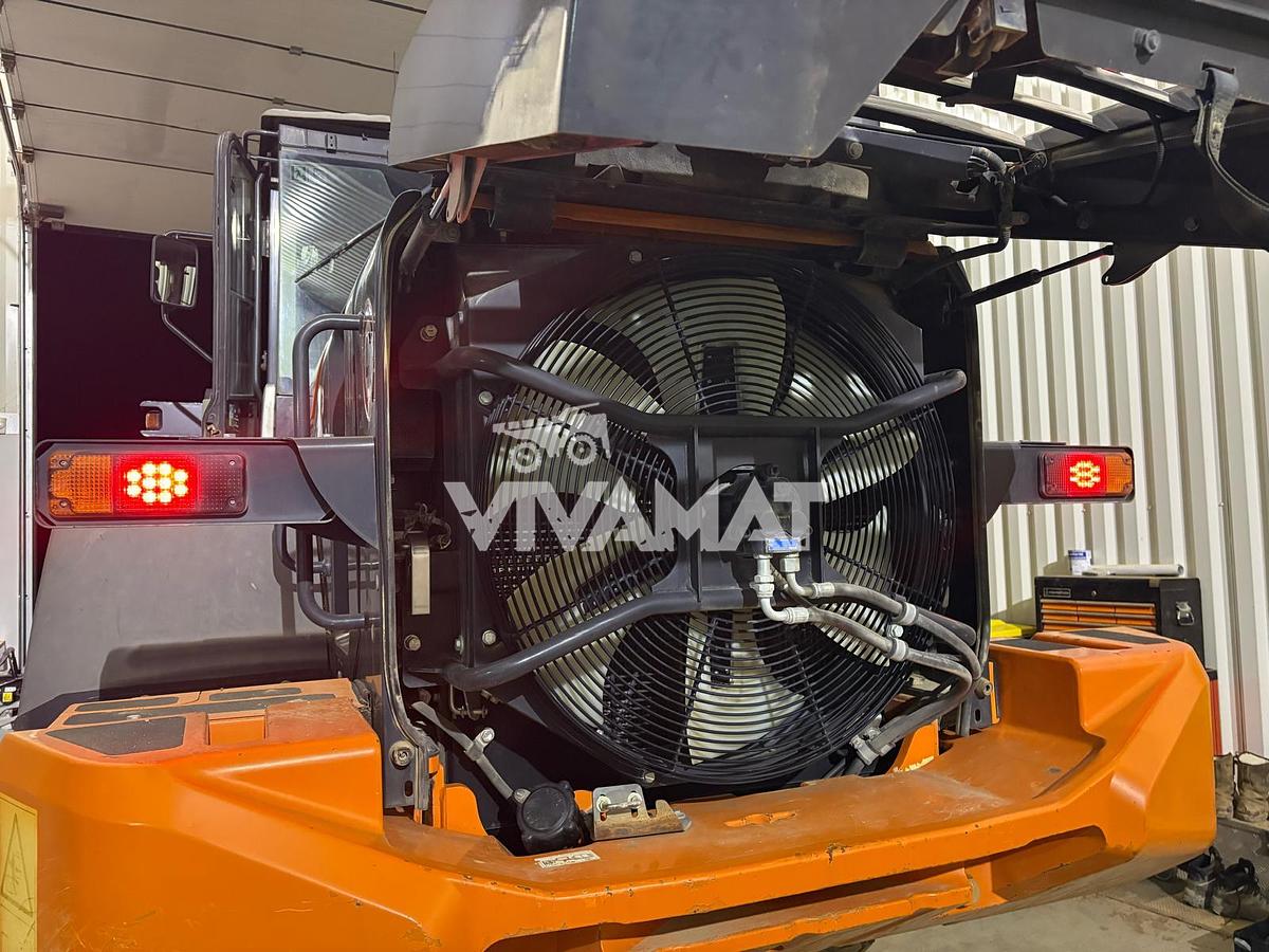 Used 2017 Hitachi ZW180