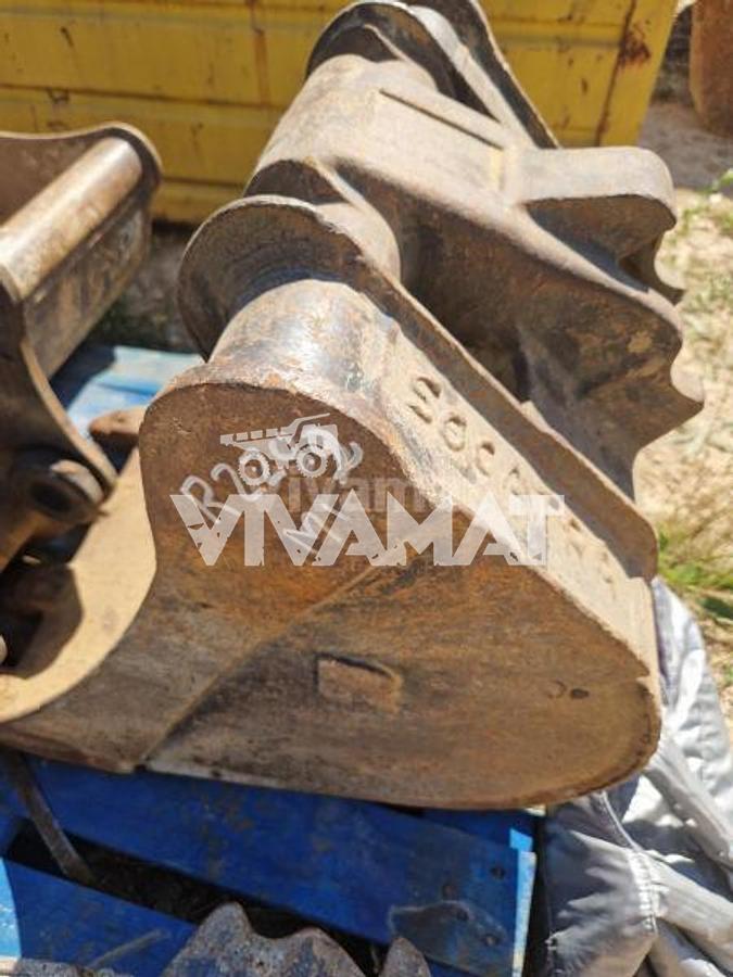 D'occasion Godet de terrassement MORIN M1 largeur 420mm