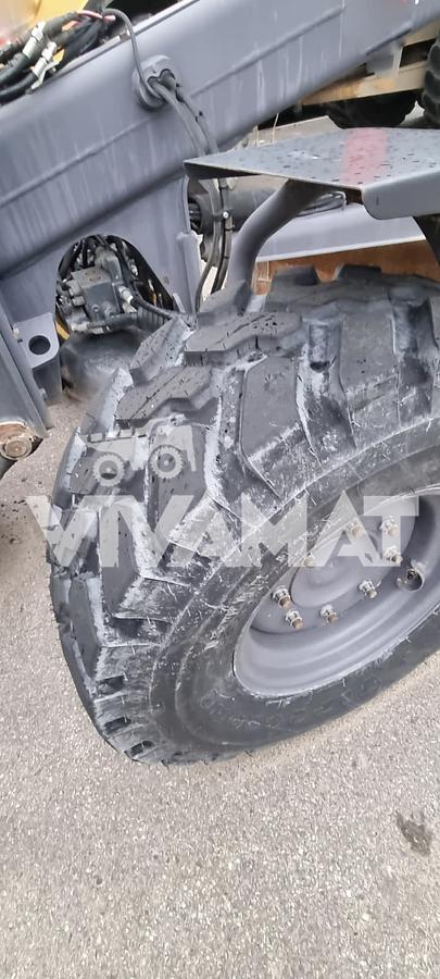 Used 2008 New Holland F 106.6