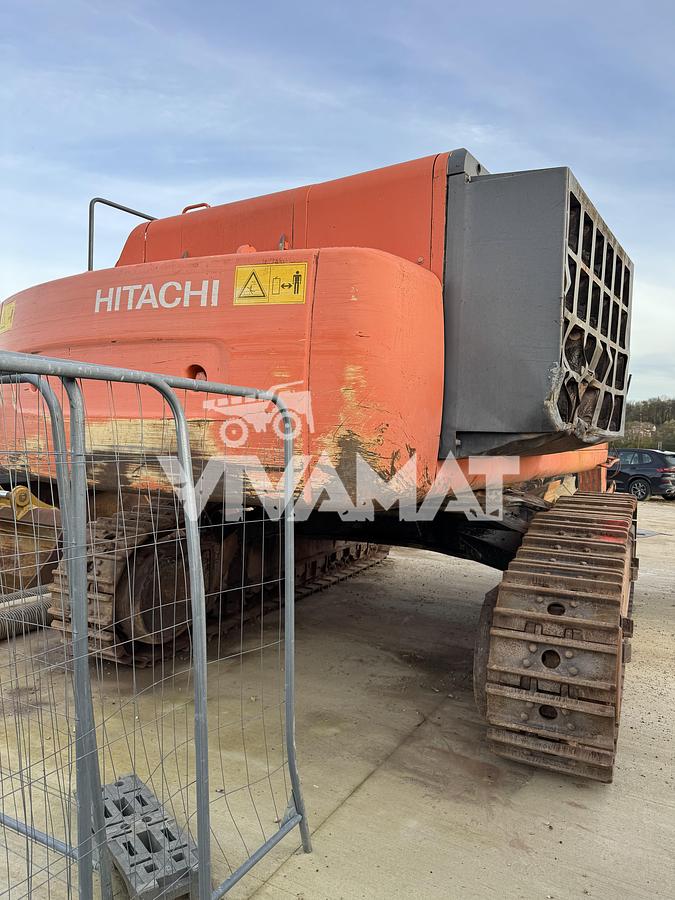Used 2003 Hitachi ZX650LCH