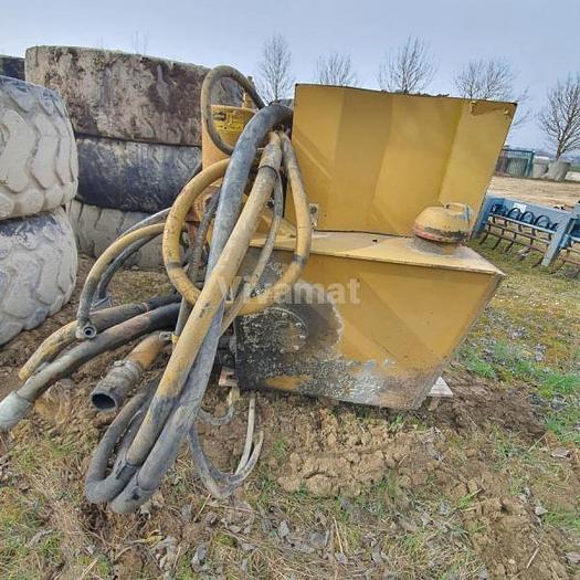 D'occasion CATERPILLAR 5D1902 Hydraulic tank 769C