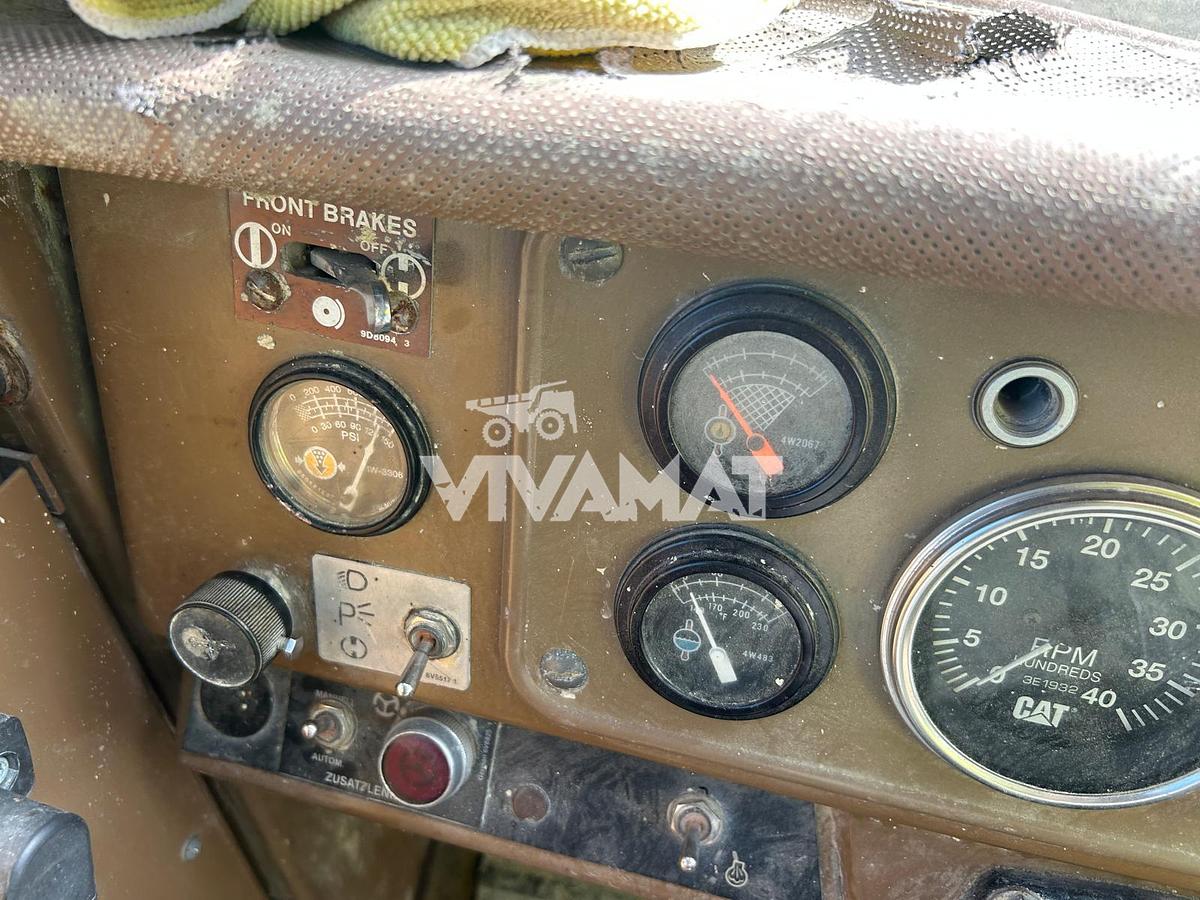 D'occasion 1994 CATERPILLAR 773B