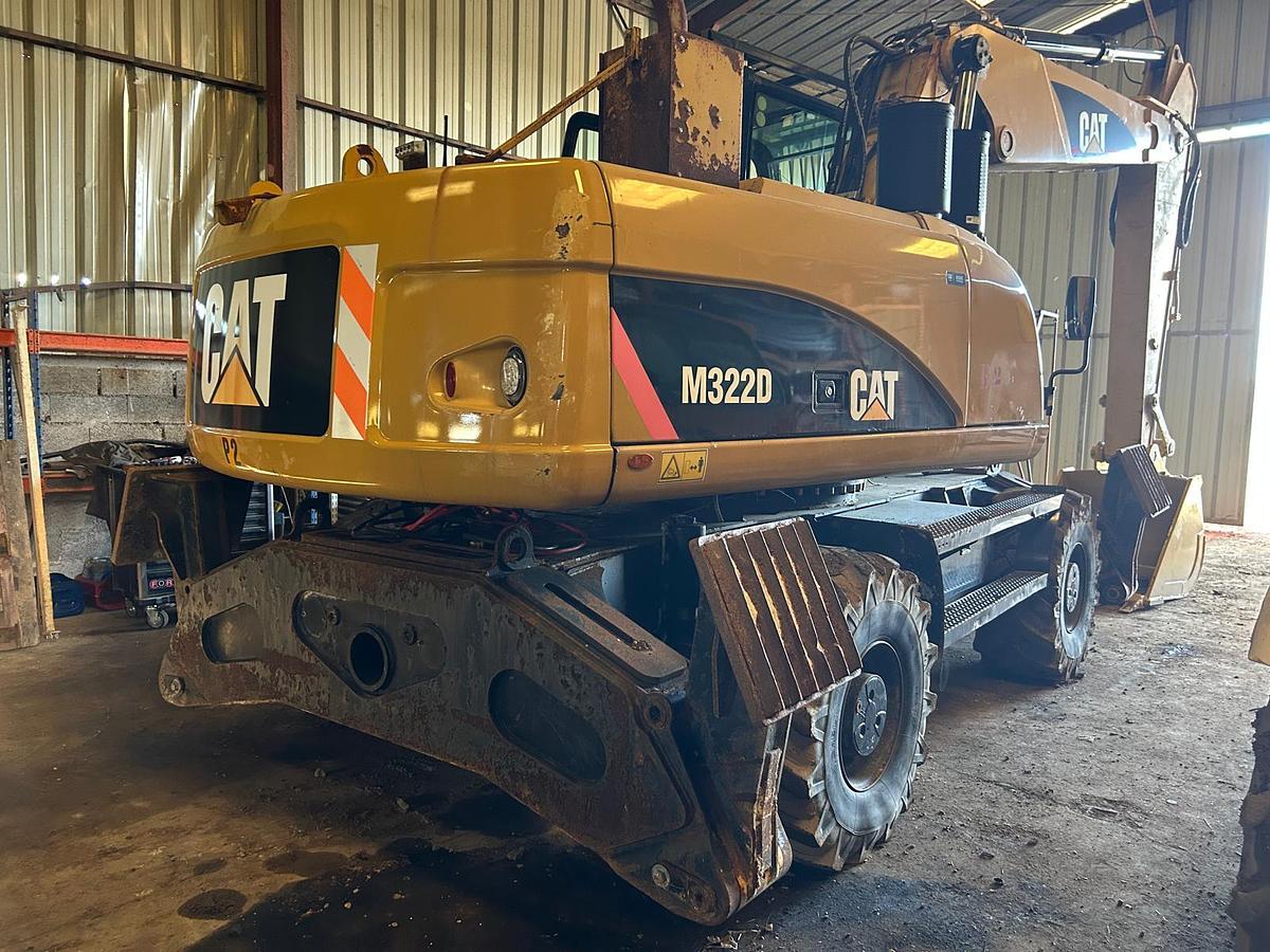 Used Caterpillar M322D VAH