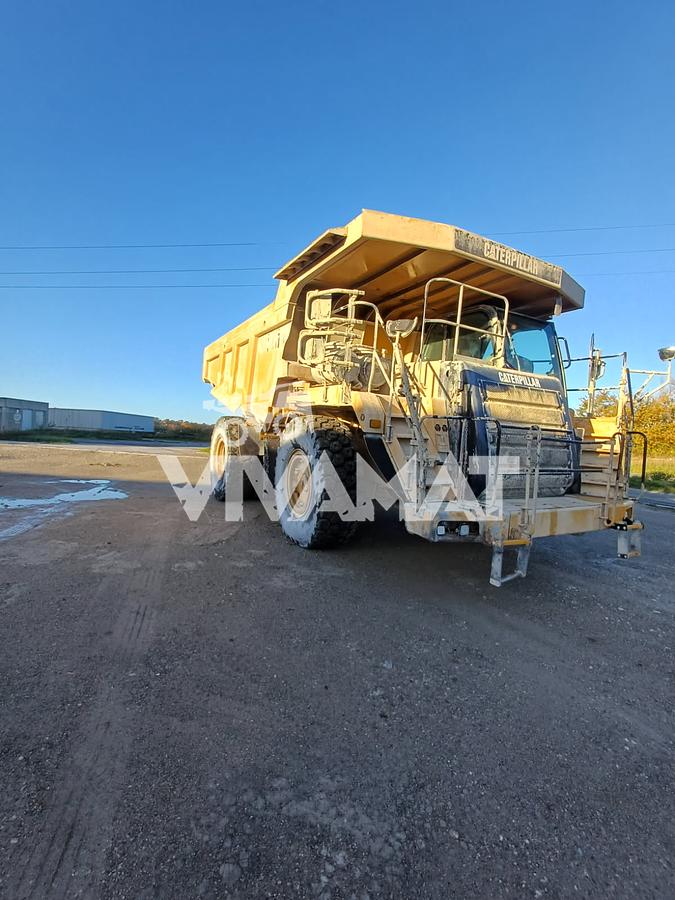 Used 2009 Caterpillar 775F