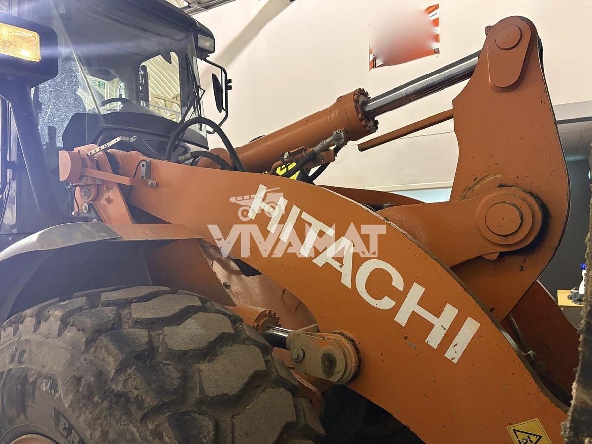 Used 2017 Hitachi ZW180