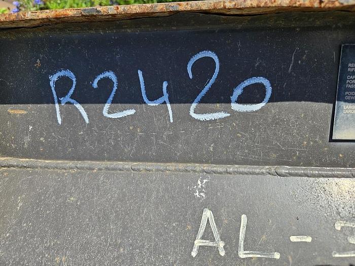 D'occasion Godet de terrassement Mecalac Conect de largeur 100cm sans dents