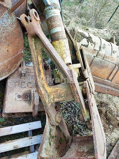 D'occasion Benne preneuse attache Volvo S60 largeur 450x800 mm