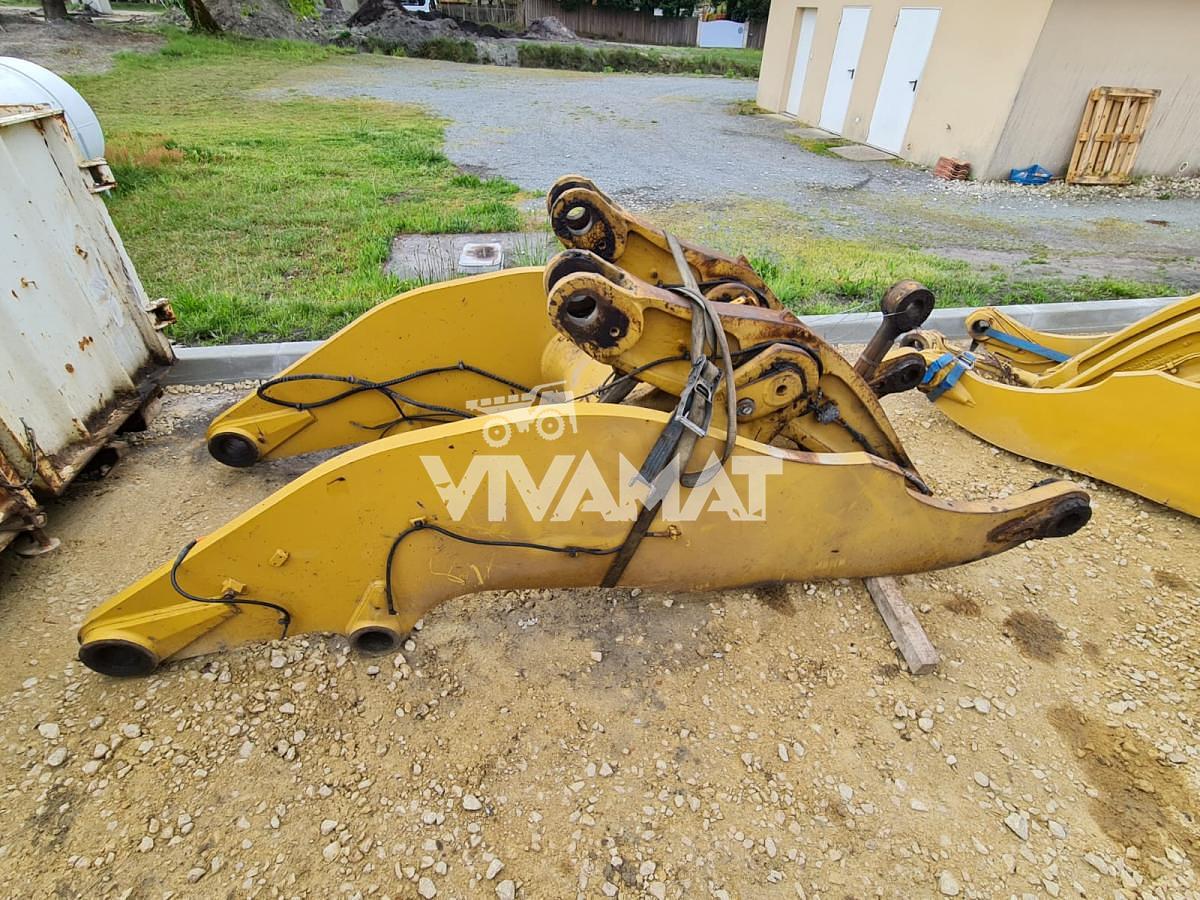 D'occasion 4 palonniers et 2 brancards pour Chargeuse CAT 980M Ref 278-7212-01-WP