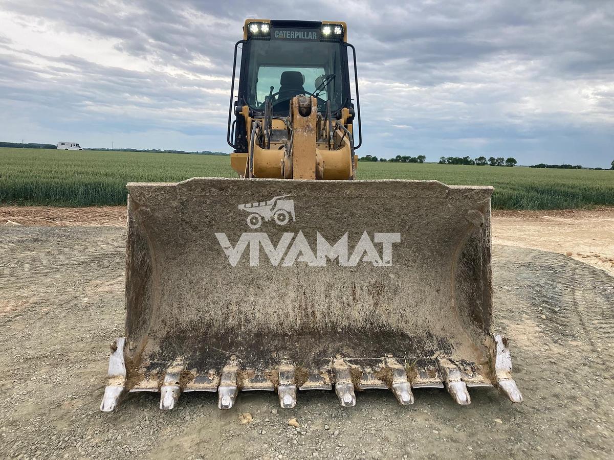 Used 2016 Caterpillar 963K