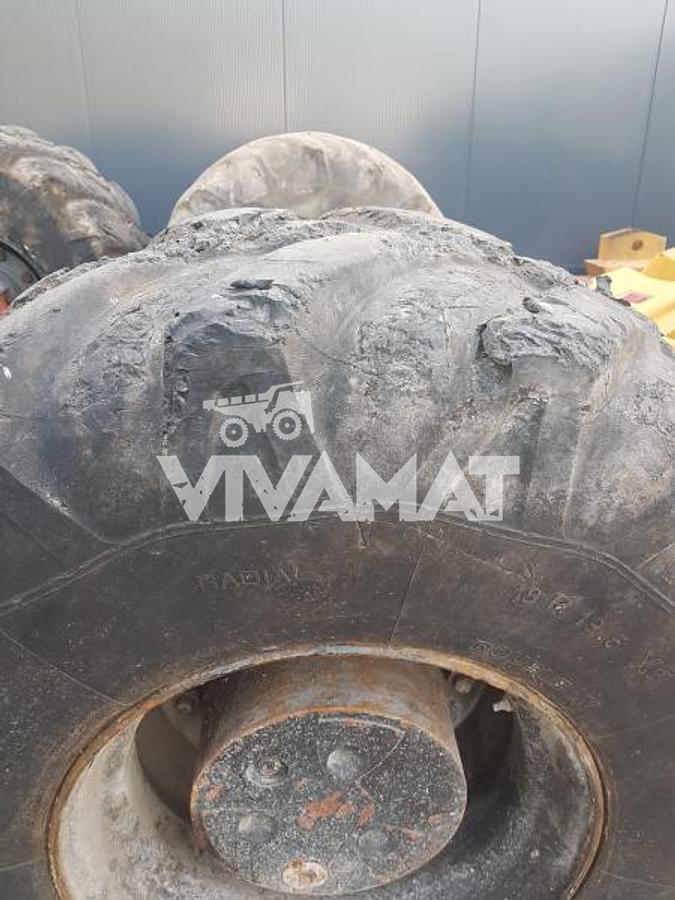 Used MICHELIN MICHELIN 18R19.5XF -