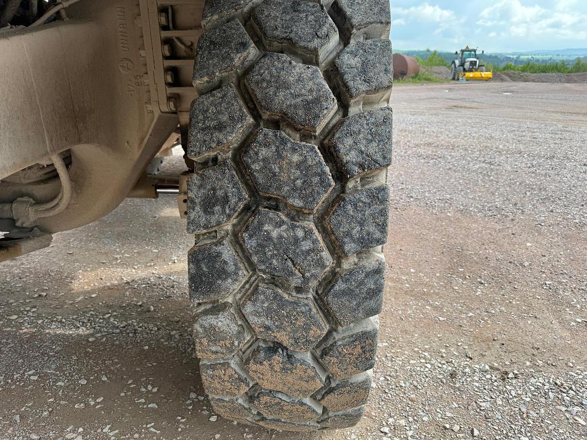 D'occasion Tombereau rigide CAT 771D 2002 34700hrs