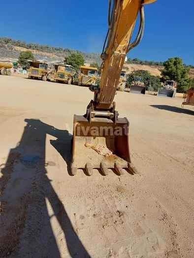 D'occasion Godet LIEBHERR R954C de largeur 158cm Attache SW77 pour pelle Liebherr R954