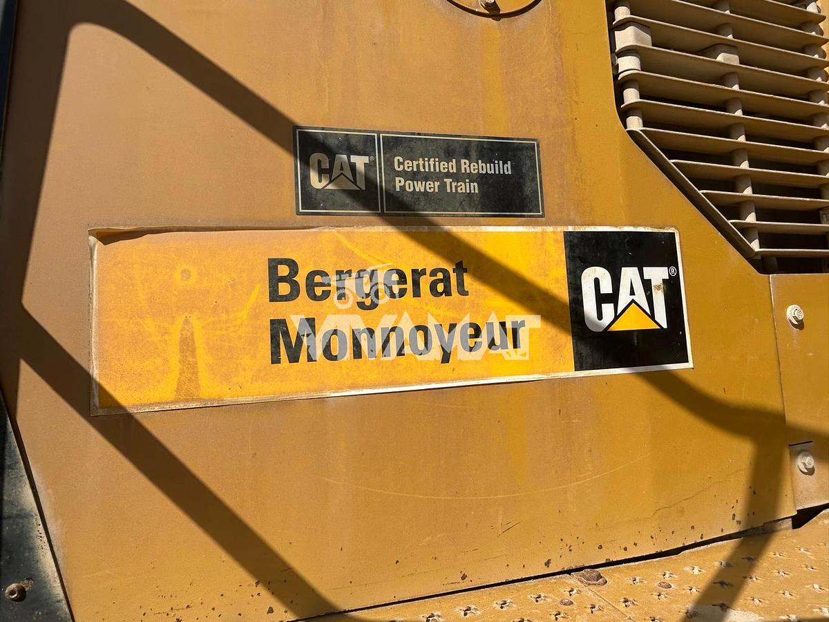 Used 2015 CATERPILLAR 988K