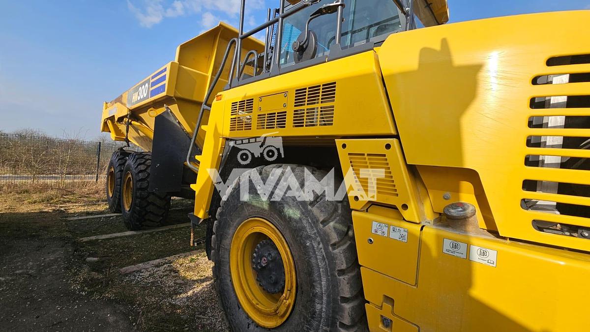 Used 2022 Komatsu HM300-5