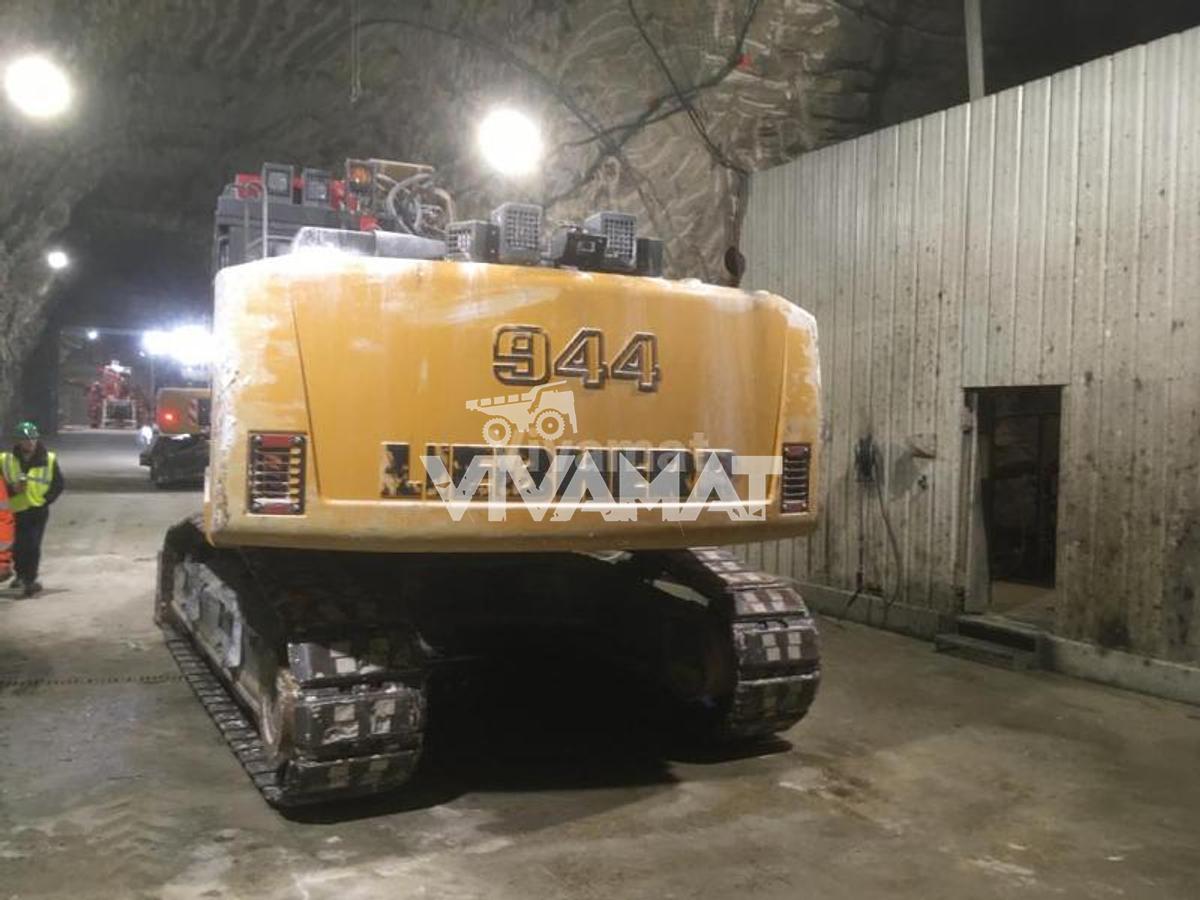 Used 2015 Liebherr R944C Litronic TUNNEL