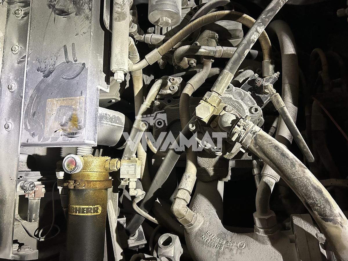 Used 2015 Liebherr R 944 C