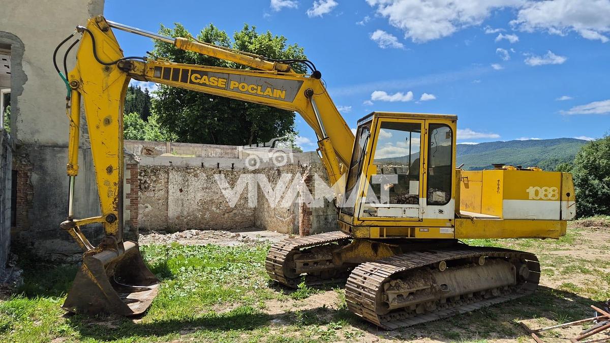 Used CASE POCLAIN 1088CK
