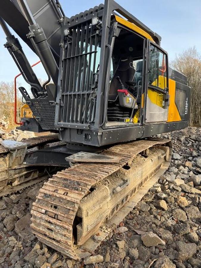 Used 2021 Volvo EC380EL